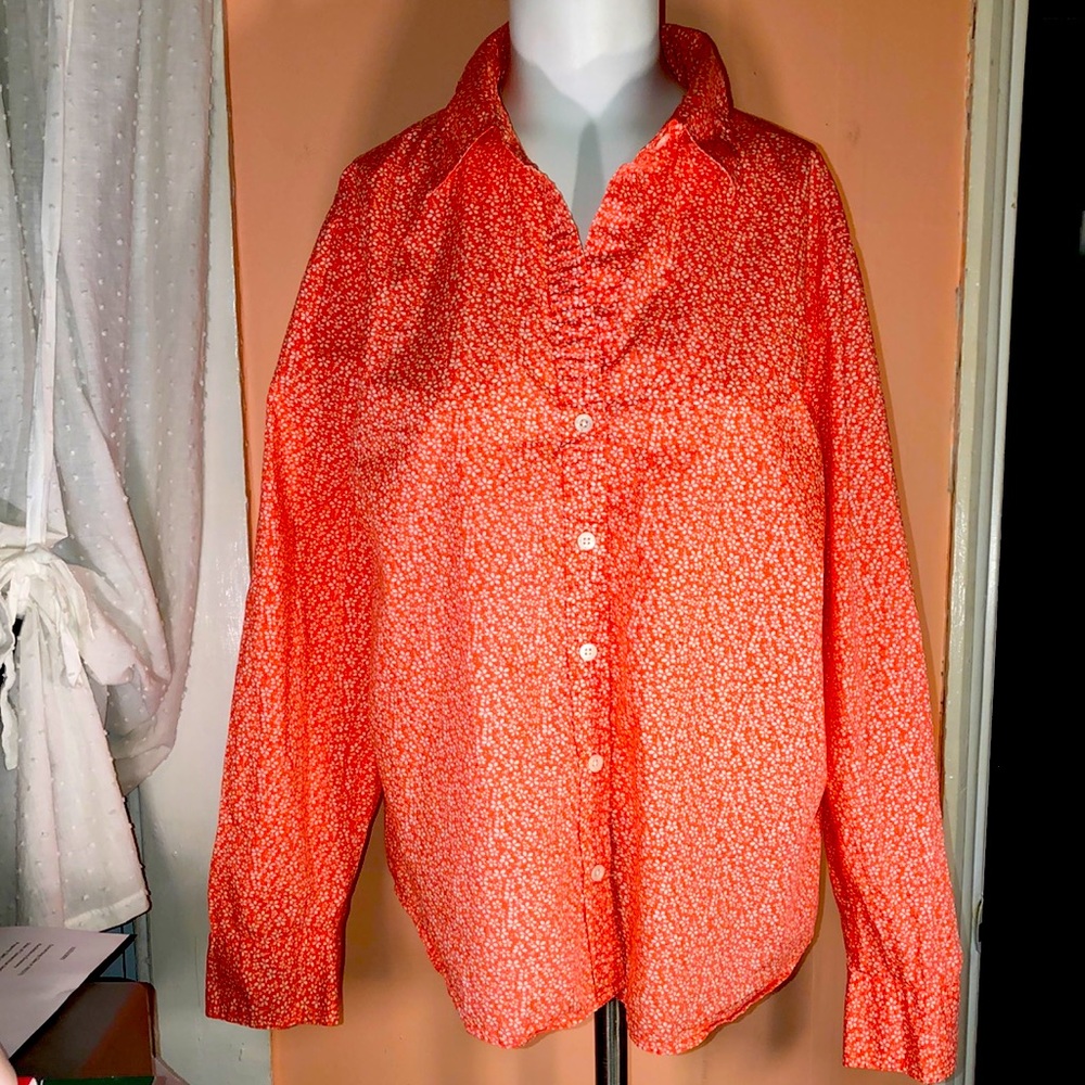 Women’s Eddie Bauer button down blouse XL